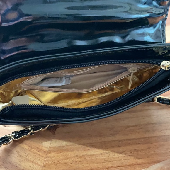 Black patent evening bag with gold accents 🌟 - Picture 13 of 15